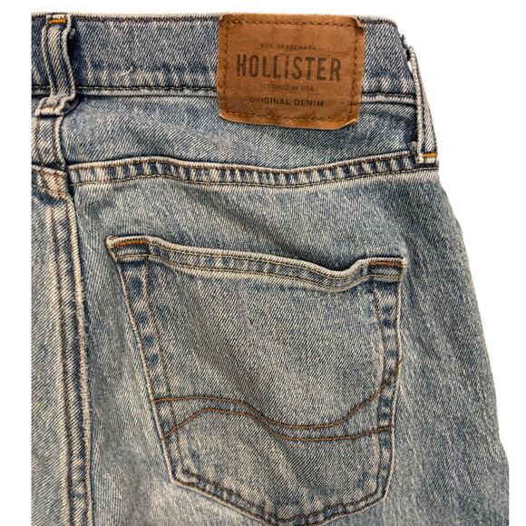 Men's Hollister Original Denim, Straight - Size 28 x 32, EUC - Picture 4 of 4